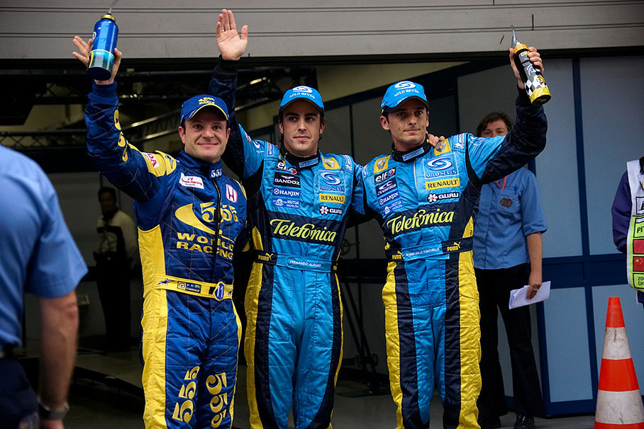 The three fastest drivers in qualifying greeting the audience - Rubens Barrichello, Fernando Alonso and Giancarlo Fisichella