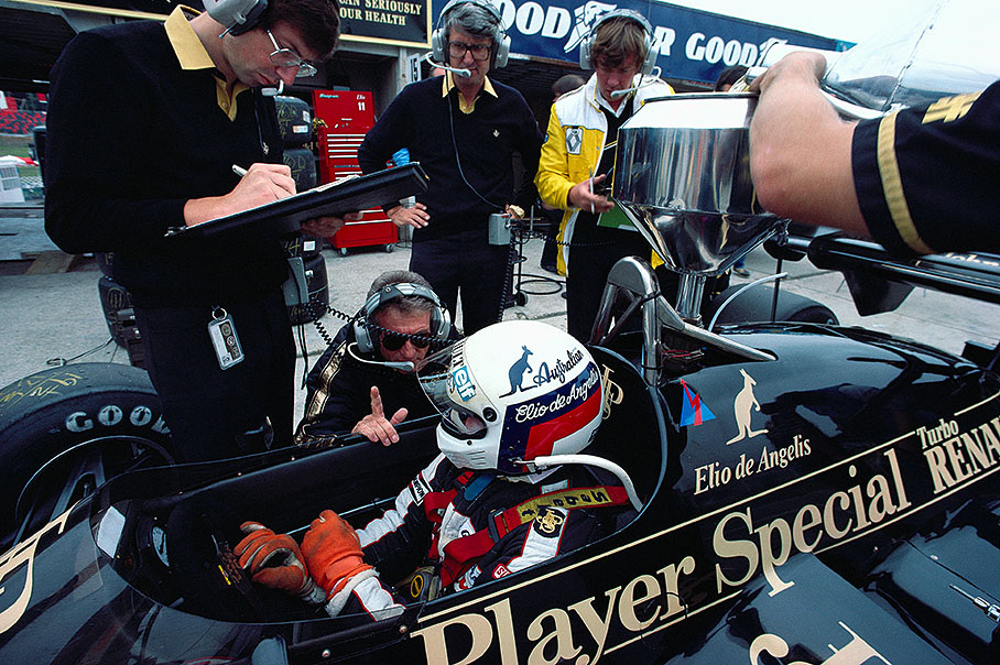 Elio de Angelis, Lotus-Renault