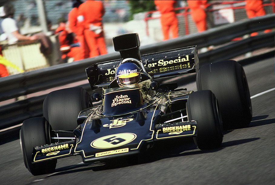Ronnie Peterson in a Lotus-Ford