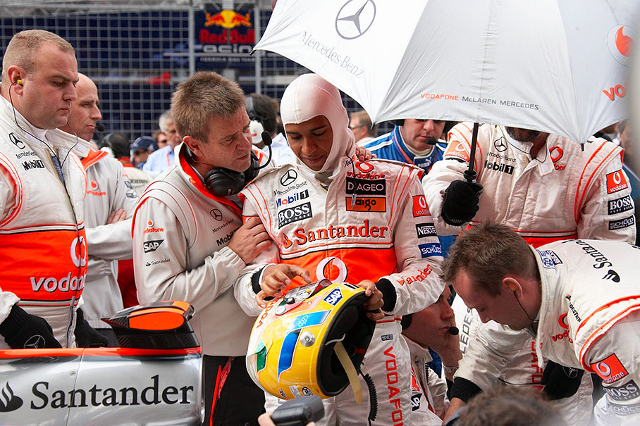 Lewis Hamilton gets ready for action