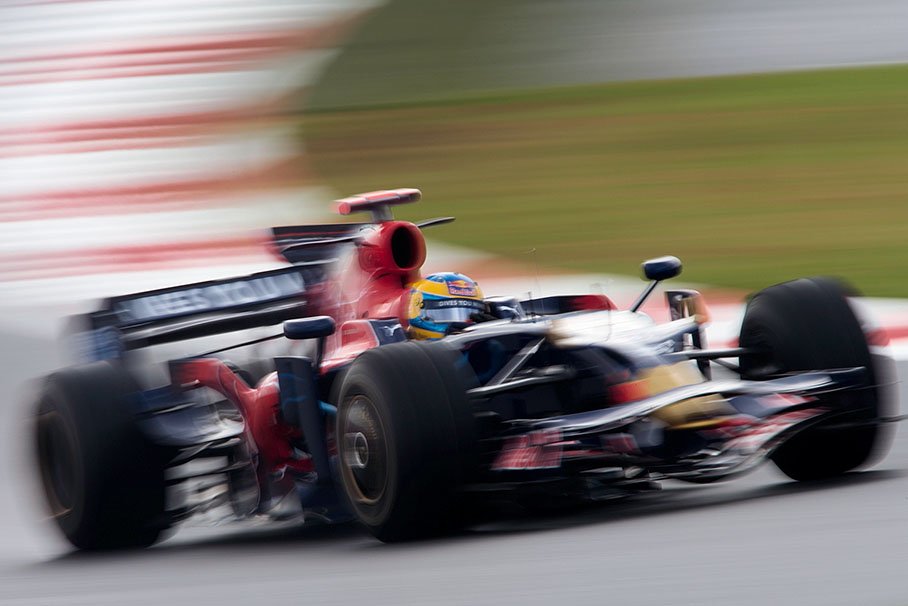 Sebastien Bourdais, Scuderia Toro Rosso