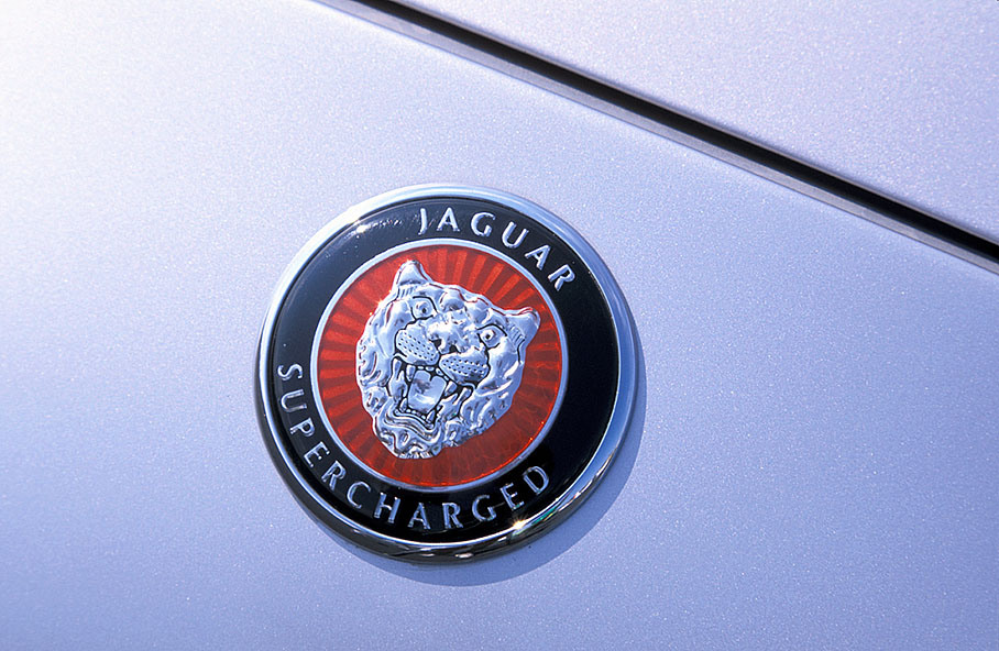 Jaguar XKR, 2001