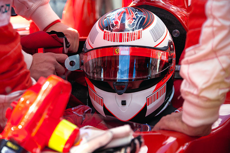 Kimi Raikkonen prepares for racing