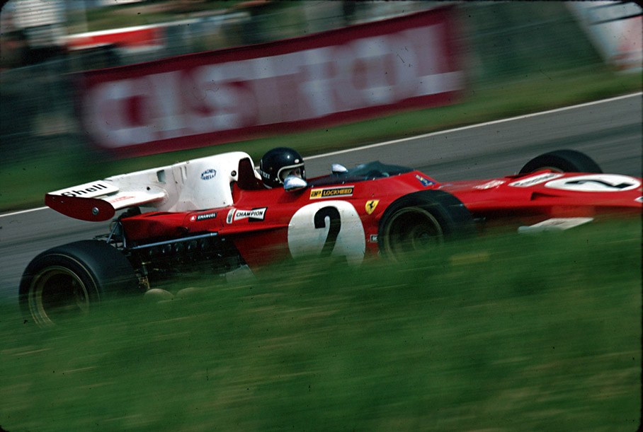 Race winner Jacky Ickx, Ferrari 312B2