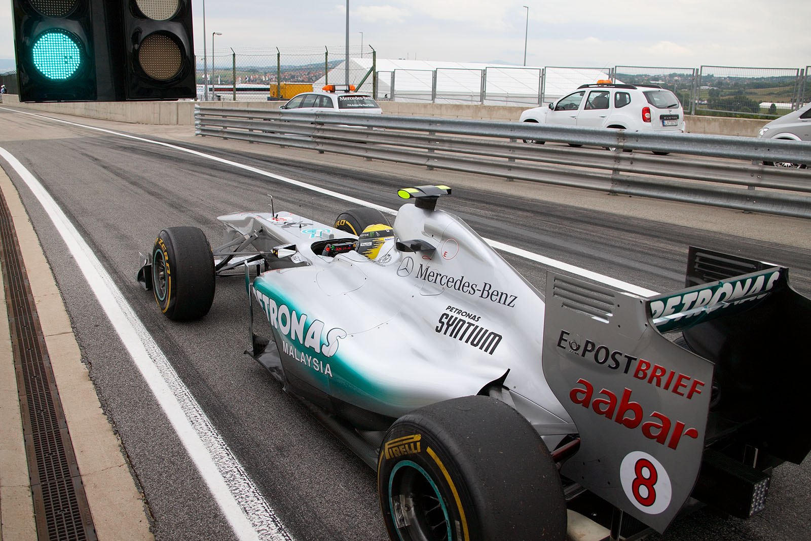 Green lights for Nico Rosberg, Mercedes GP