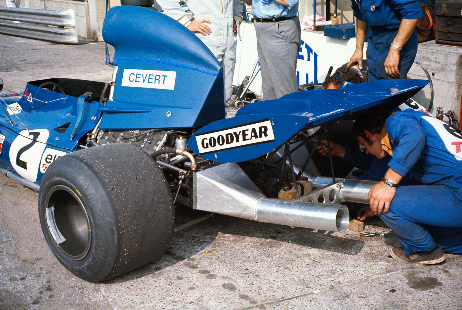 Cevert's Tyrrell-Cosworth 002 is equipped with an experimantal cooler exhaust during the 1972 Italian GP weekend