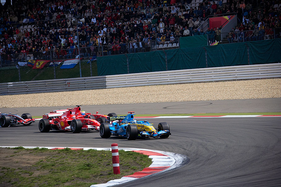 Fernando Alonso in front of the Ferraris