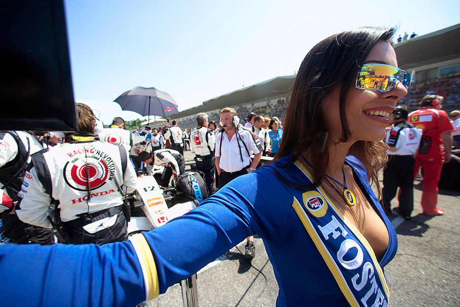 Grid girl