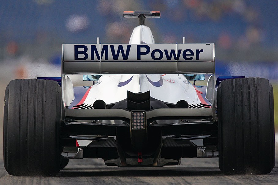 Nick Heidfeld's BMW Sauber goes qualifying