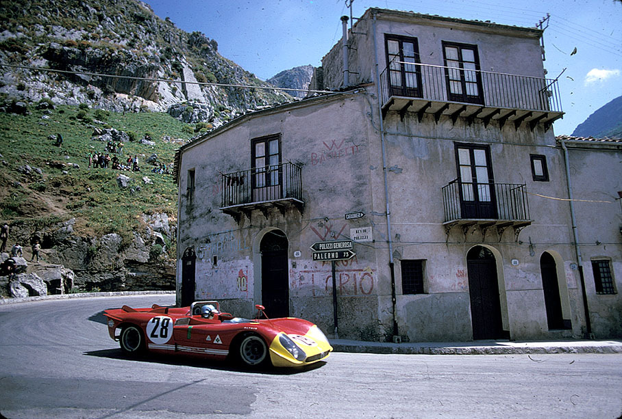 The Alfa Romeo T33/3 driven by Piers Courage (GB) and Andrea de Adamich (I) becomes 41st placed on Targa Florio 1970