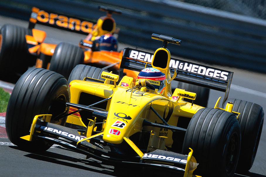 Sato leading Frentzen