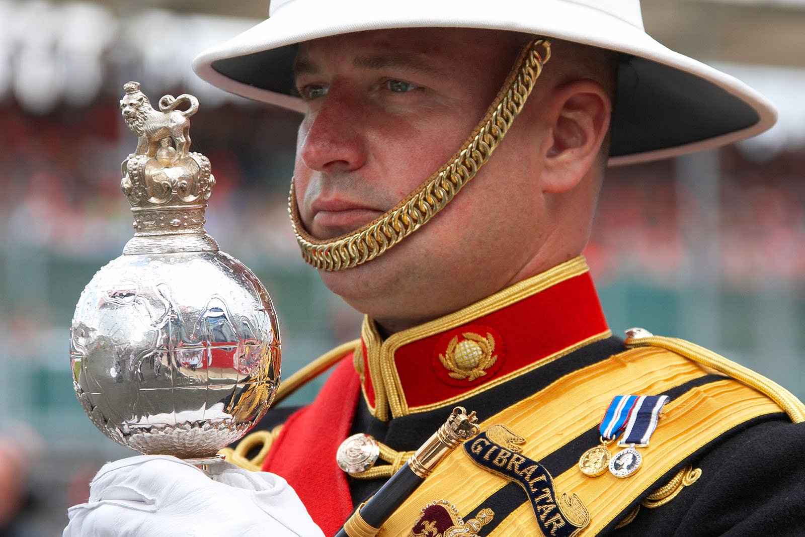 Sidepodcast.com: 'There's a marching band on the grid. They look very smart.'