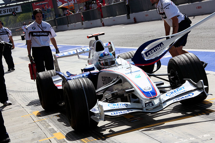 BMW Sauber driver Nick Heidfeld practices a pit stop