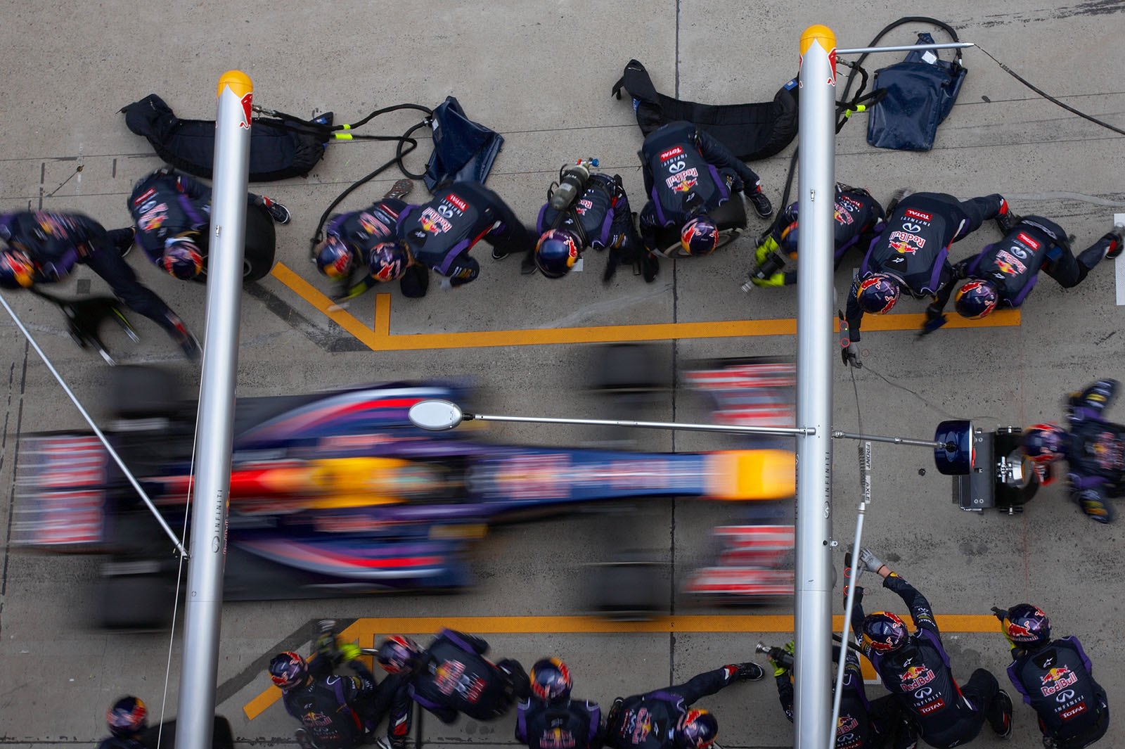 Sebastian Vettel, Red Bull, making his pit stop