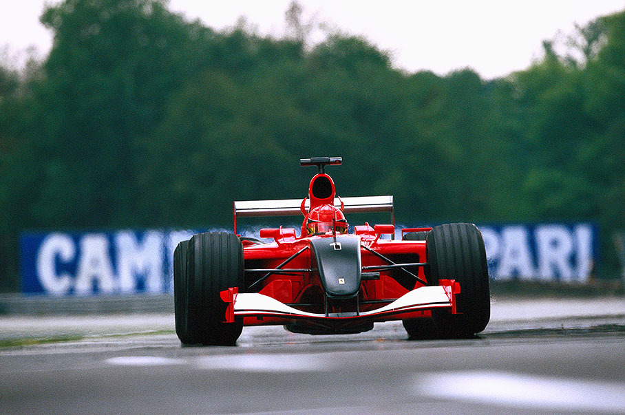 Black ribbon on Michael Schumacher's Ferrari at Monza, the 1st Grand Prix after September 11th
