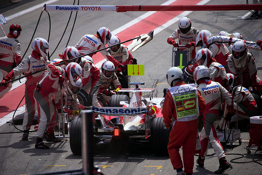 Trulli pitting in lap 46