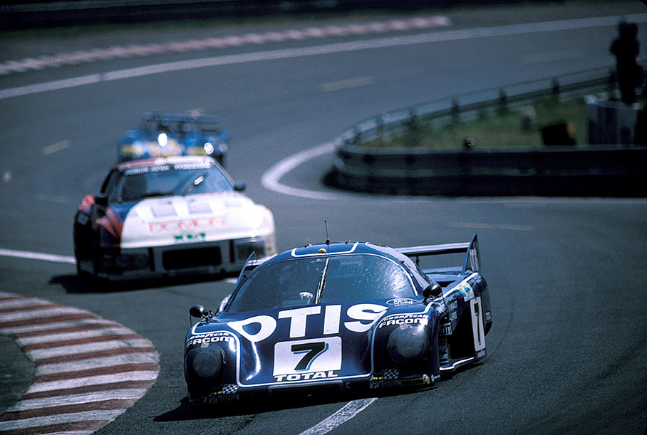 François Migault (F) and Gordon Spice (GB) managed to gain 3rd place with the Rondeau M379C Ford #003