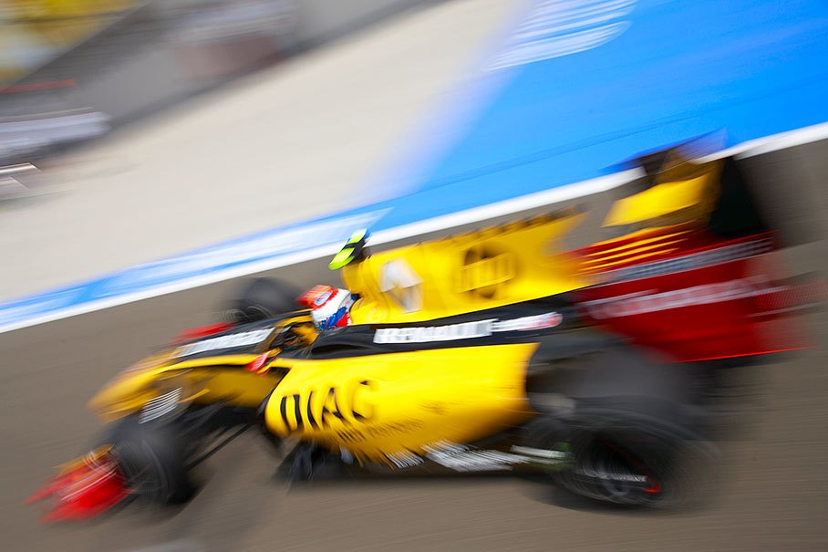 Vitaly Petrov, Renault