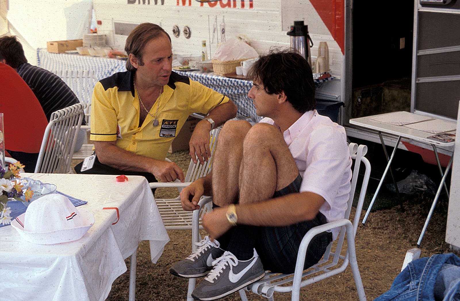 Guenter Schmidt, ATS team boss, with Nelson Piquet