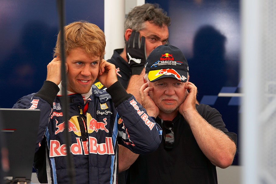 Father and son Vettel enjoy the roaring of the Red Bull-Renault at their home town