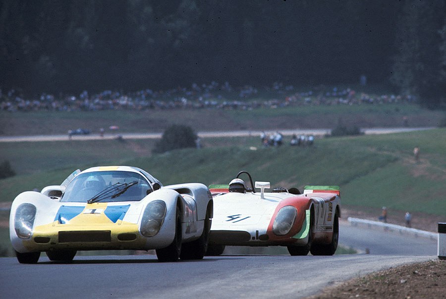 Porsche 908/2 016